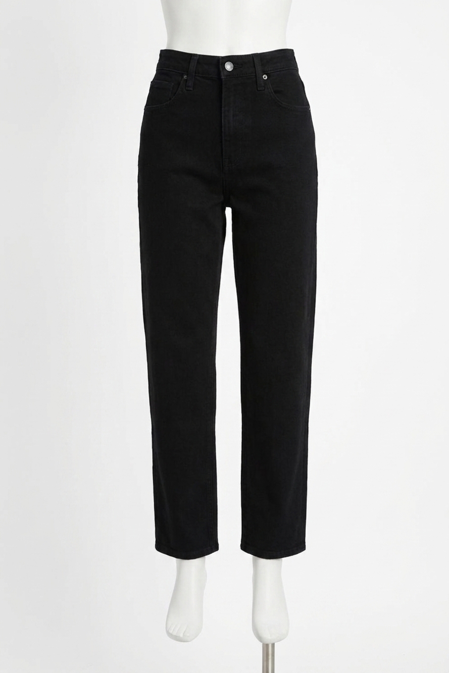 Just Black Women's Straight Leg Jeans in Black